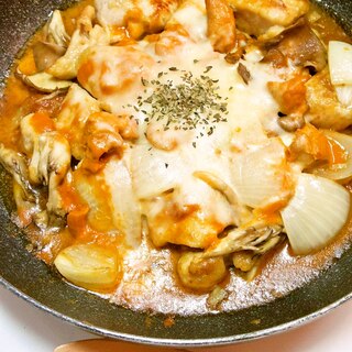 フライパン一つで♪チキンと野菜のカレーチーズ焼き